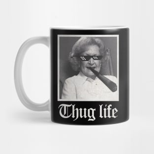 golden girls betty white Mug